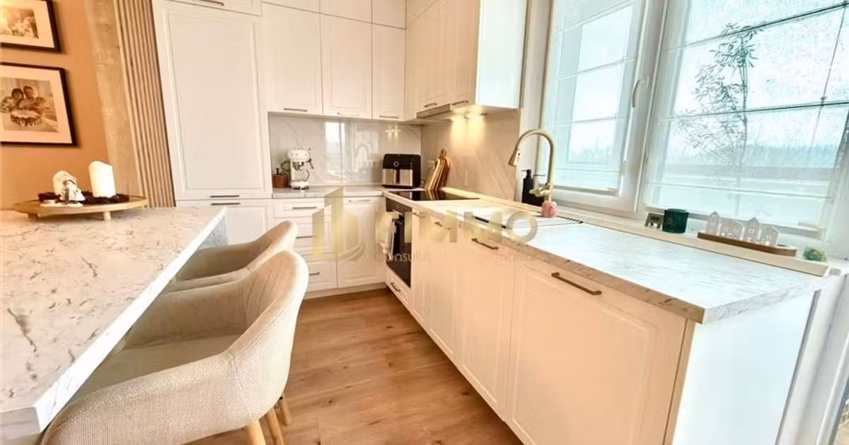 Apartament de vânzare cu 2 camere în zona Central, Suceava