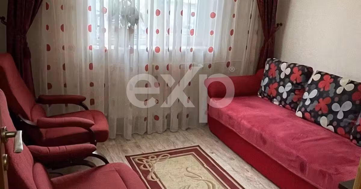 Apartament de vânzare cu 3 camere, mobilat în zona Trivale, Pitești