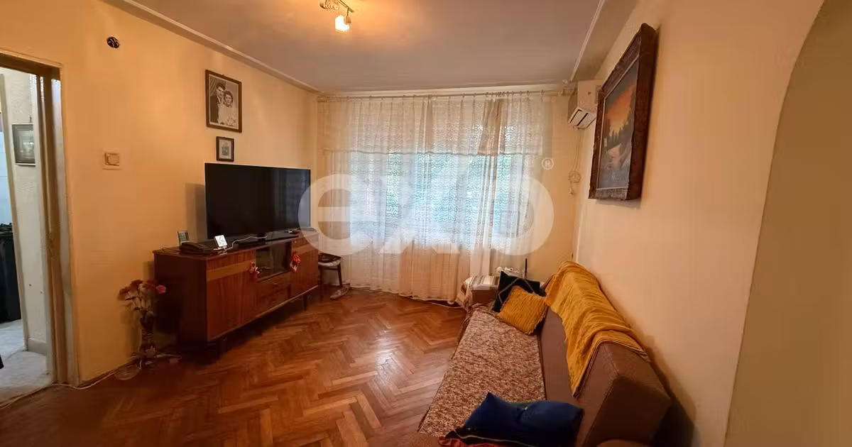 Apartament de vânzare cu 2 camere, mobilat în zona Craiovei, Pitești