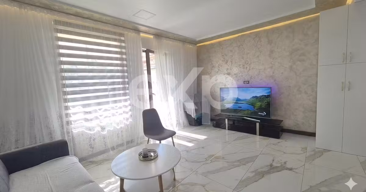 Apartament de vânzare cu 3 camere în zona Trivale, Pitești
