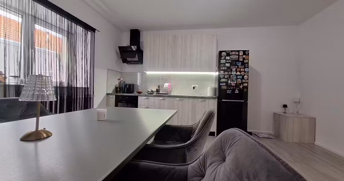 Casă individuală de vânzare cu 4 camere, mobilată în Giarmata