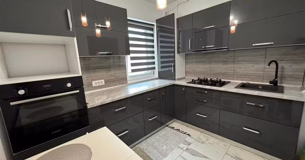 Apartament de vânzare cu 2 camere, mobilat în zona Ultracentral, Focșani