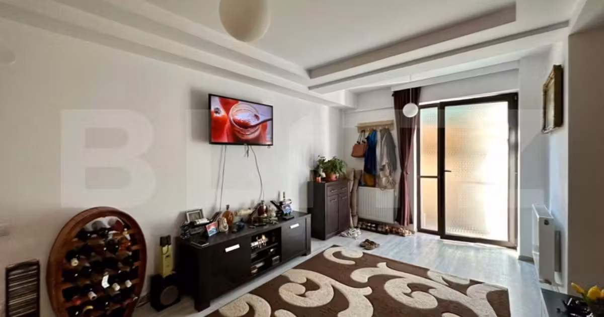 Apartament de vânzare cu 2 camere, mobilat în Rediu