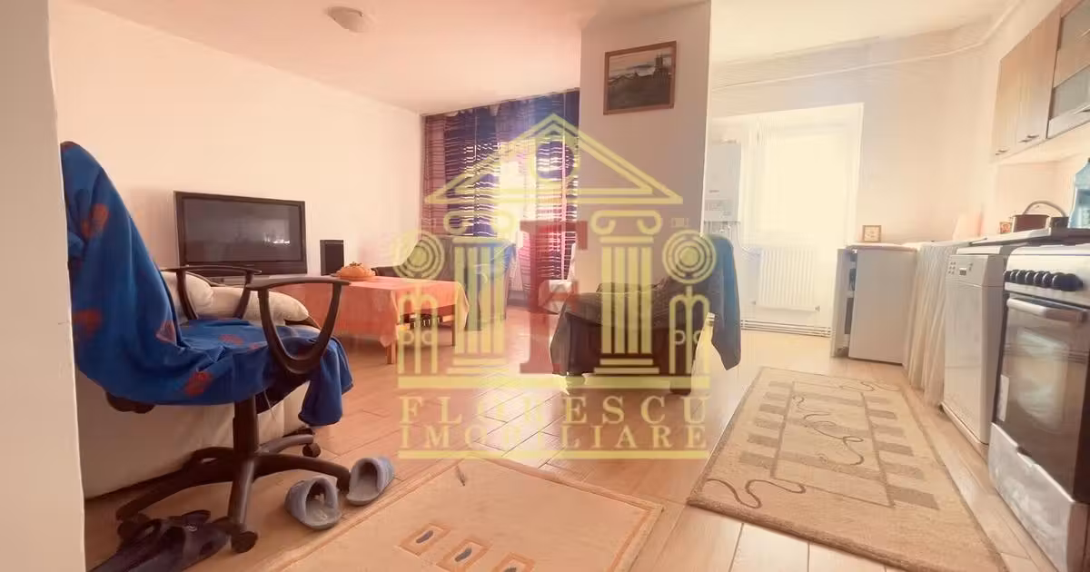 Apartament de vânzare cu 4 camere, mobilat în zona Păcurari, Iași