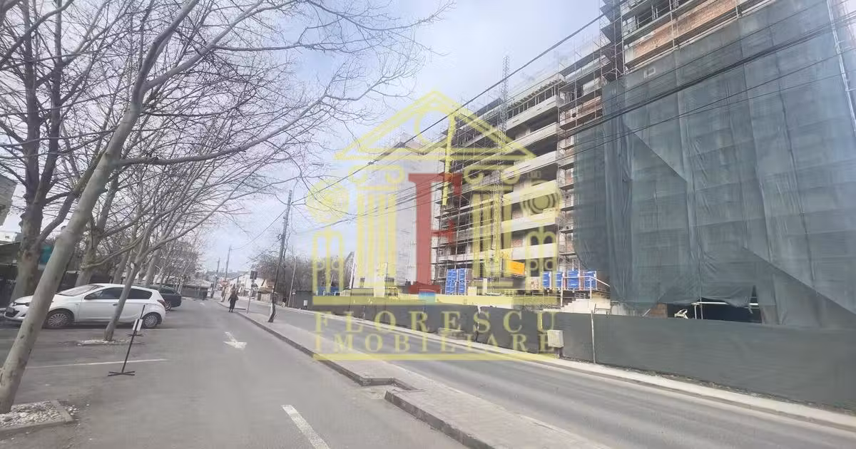 Birou de vânzare de 84 mp, în Iași