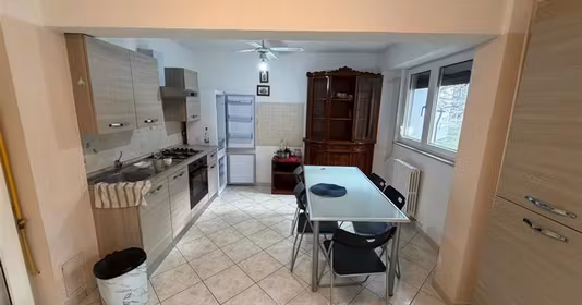 Apartament Est