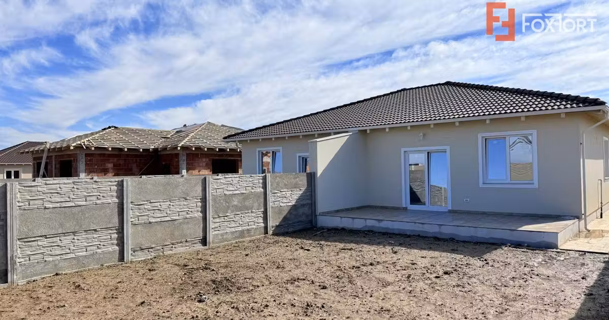 Duplex de vânzare cu 3 camere în Moșnița Nouă