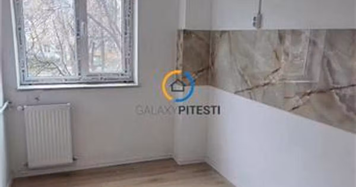 Apartament de vânzare cu 2 camere în zona Craiovei, Pitești