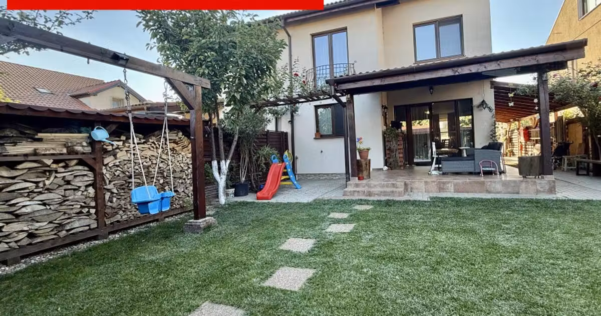 Duplex de vânzare cu 4 camere, mobilat în Moșnița Nouă