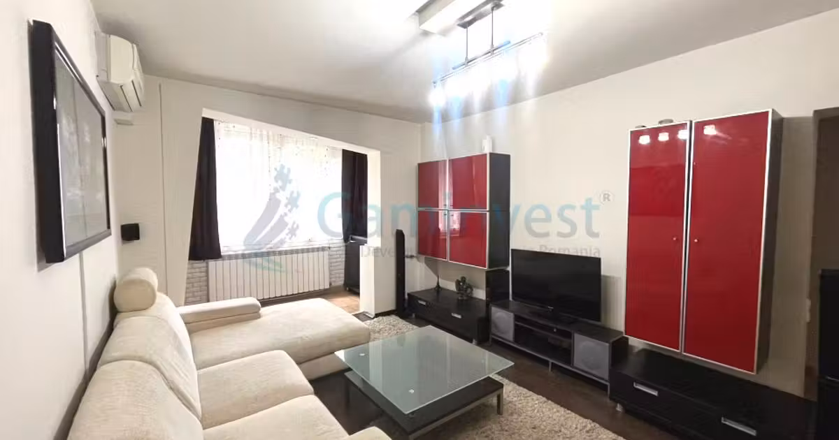 Apartament de vânzare cu 3 camere, mobilat în zona Dacia, Oradea