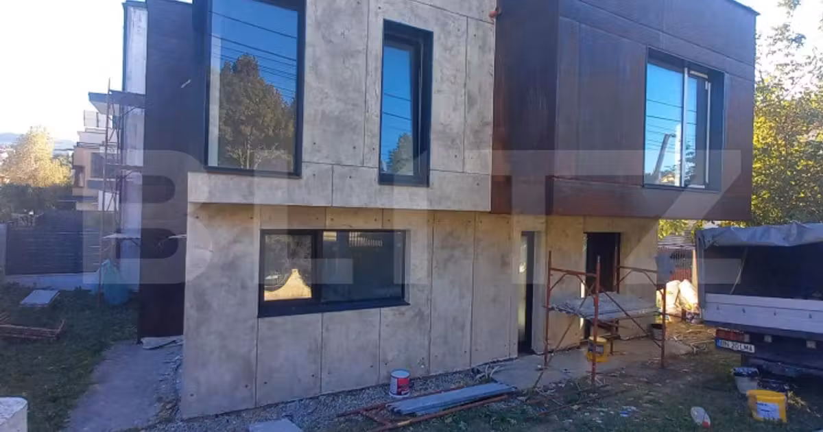 Casă de vânzare cu 4 camere în zona Borhanci, Cluj-Napoca