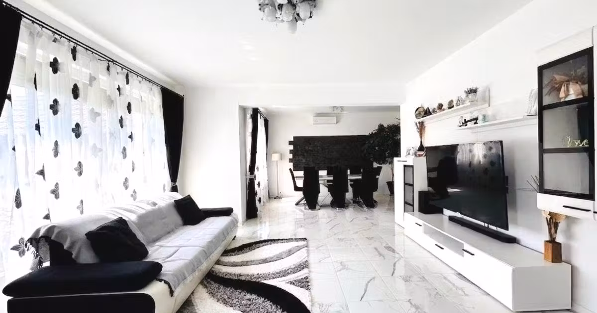 Duplex de vânzare cu 4 camere în Sântandrei