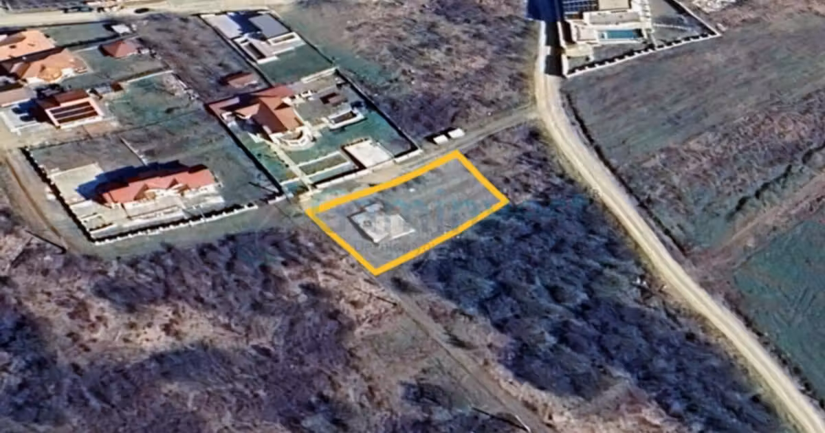 Teren Construcții intravilan de vânzare de 849 mp, în Paleu