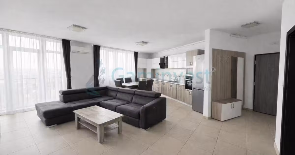 Apartament de vânzare cu 4 camere, mobilat în zona Cantemir, Oradea