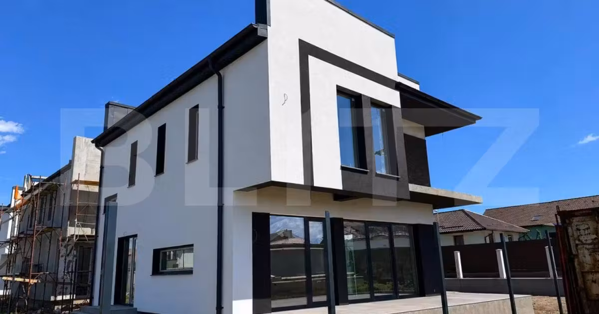 Casă individuală de vânzare cu 5 camere în Tărlungeni