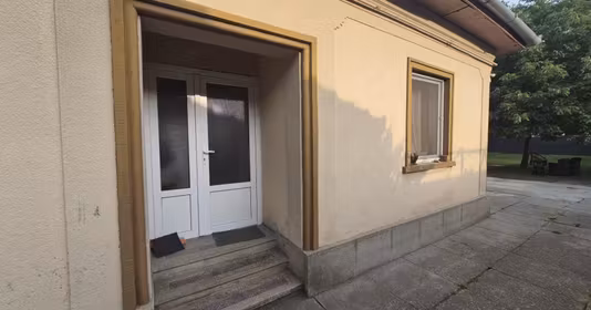 Casă Aradului