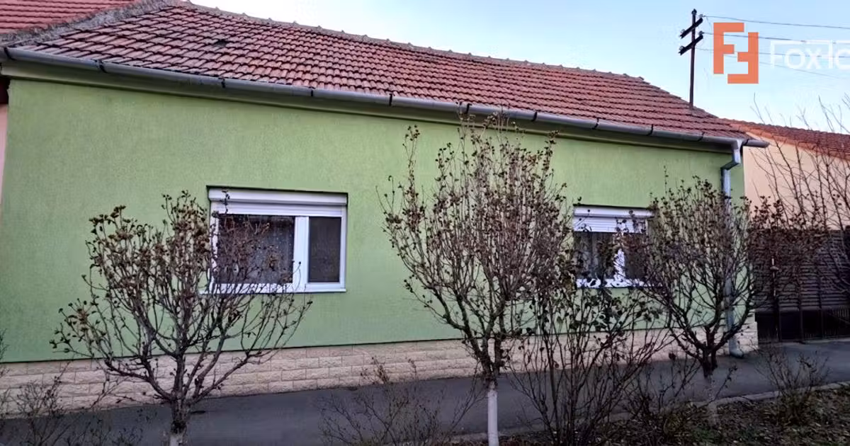 Casă individuală de vânzare cu 3 camere, mobilată în zona Aurel Vlaicu, Arad