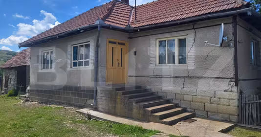 Casă Cornești