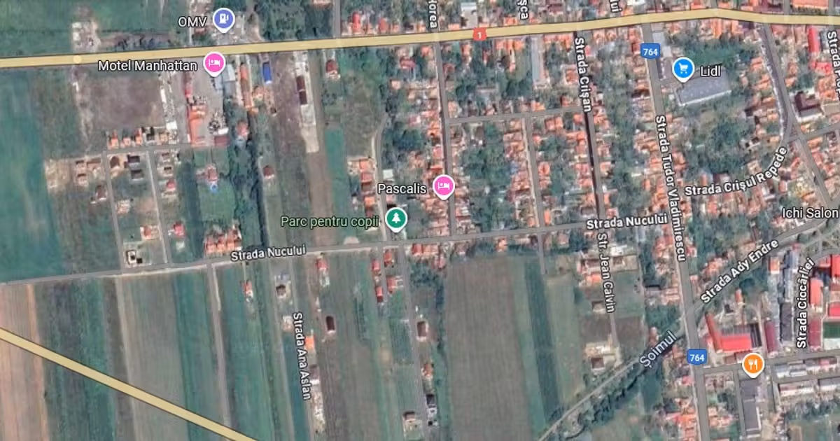 Teren Construcții intravilan de vânzare de 1409 mp, în Aleșd
