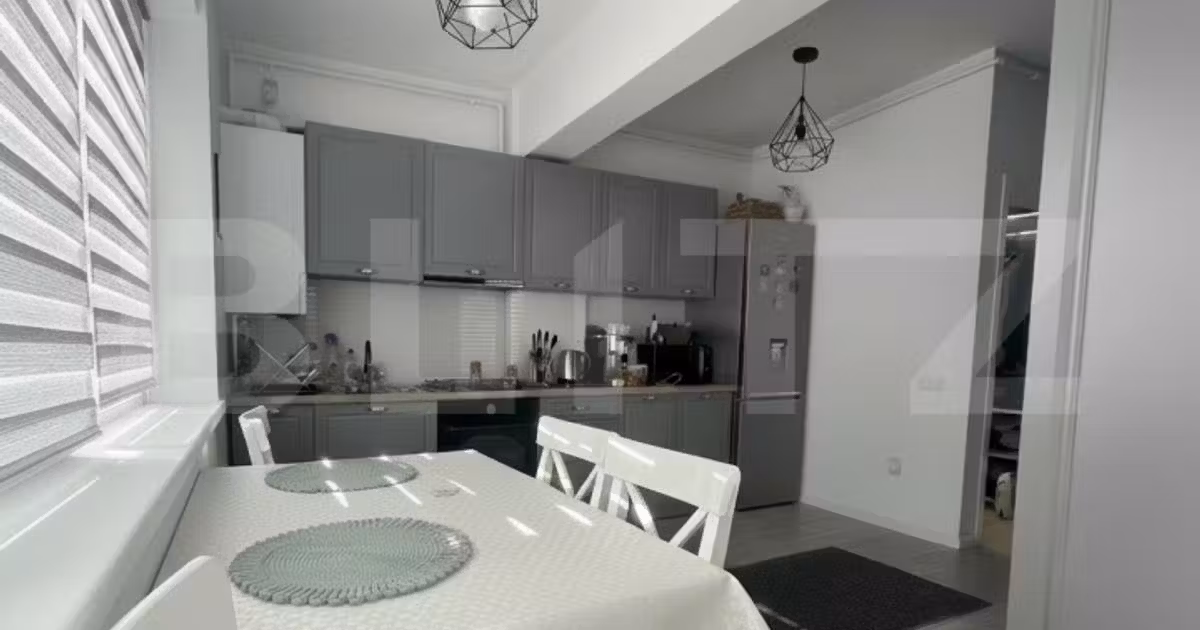 Apartament de vânzare cu 2 camere, mobilat în Baciu
