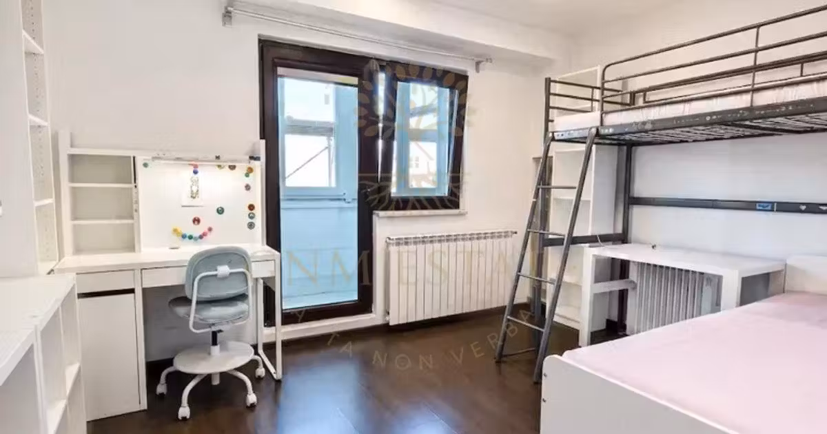Apartament de vânzare cu 3 camere, mobilat în zona Unirii, Sector 3