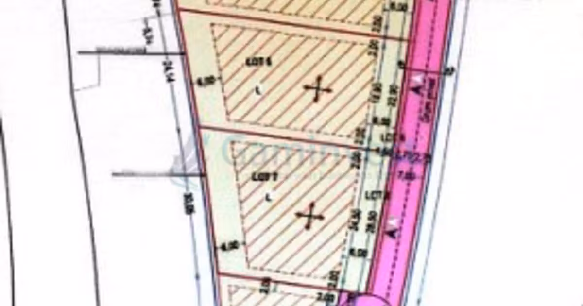 Teren Construcții intravilan de vânzare de 1216 mp, în Cetariu