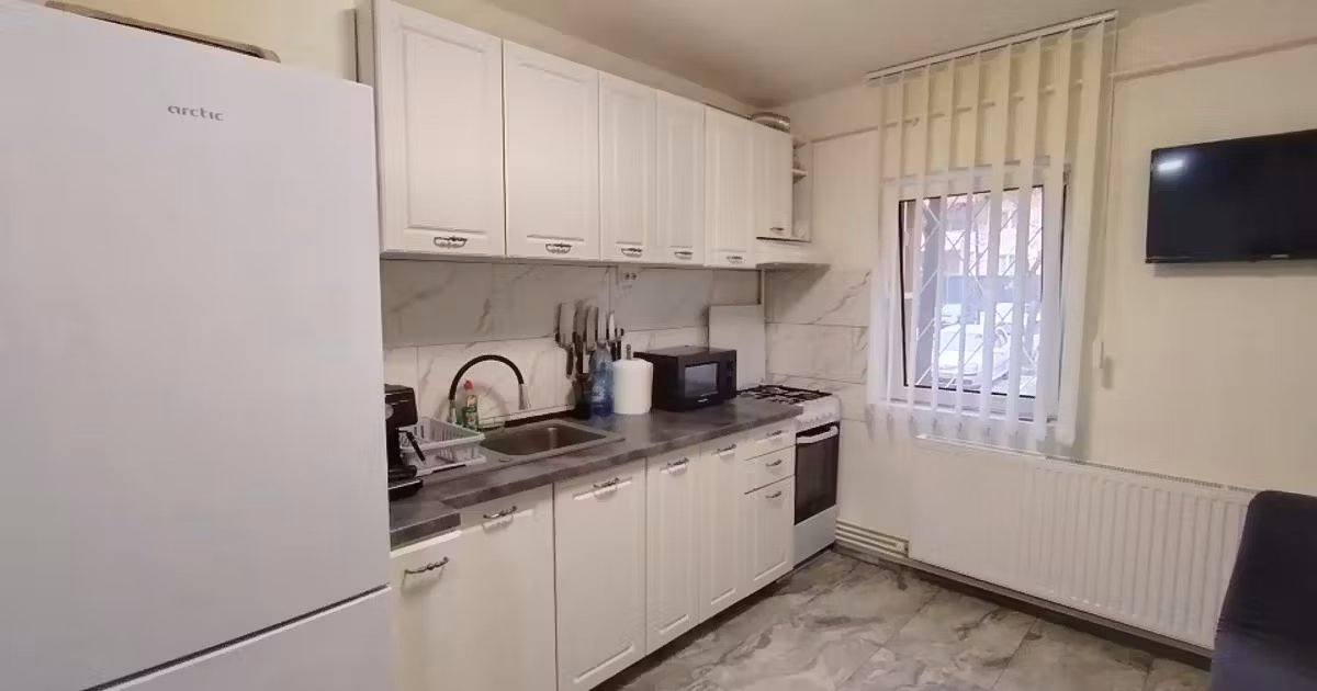 Apartament de vânzare cu 2 camere, mobilat în zona Dâmbovița, Timișoara