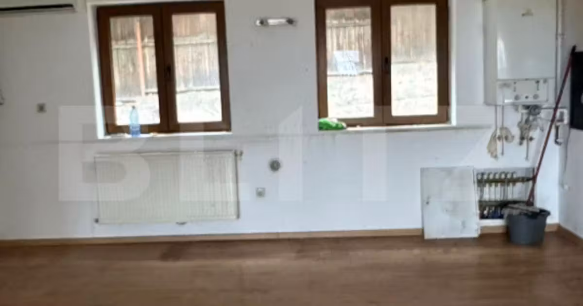 Apartament de vânzare cu 2 camere în zona Bună Ziua, Cluj-Napoca