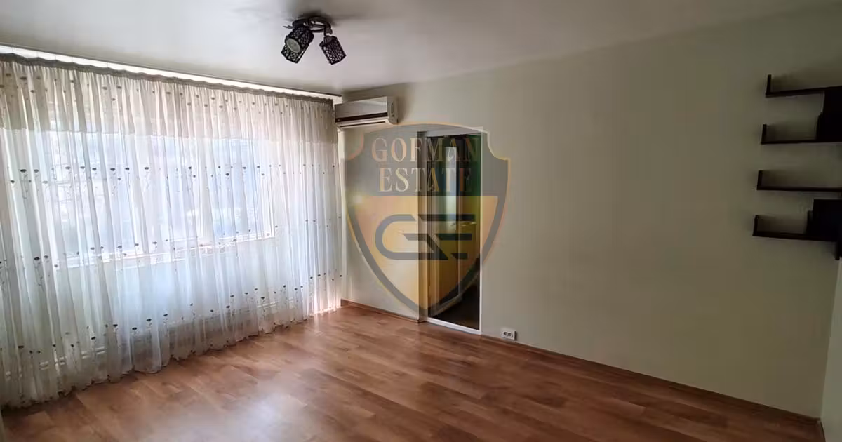 Apartament de vânzare cu 3 camere, mobilat în zona Tomis Nord, Constanța