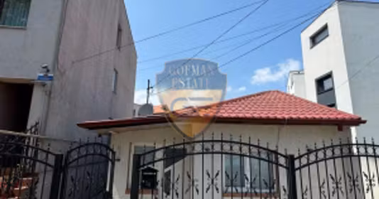 Casă Faleza Nord