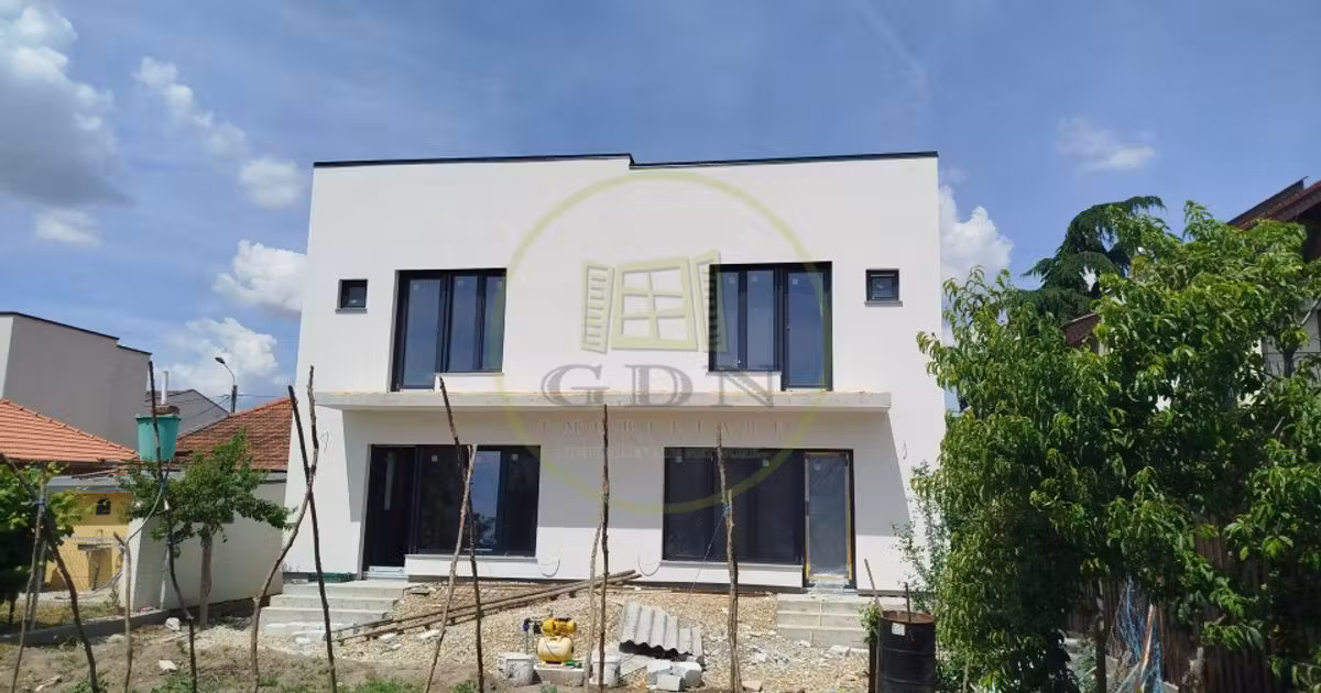 Duplex de vânzare cu 10 camere în zona Cantemir, Oradea