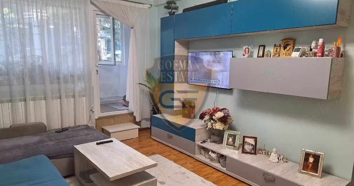 Apartament de vânzare cu 2 camere, mobilat în zona Central, Constanța