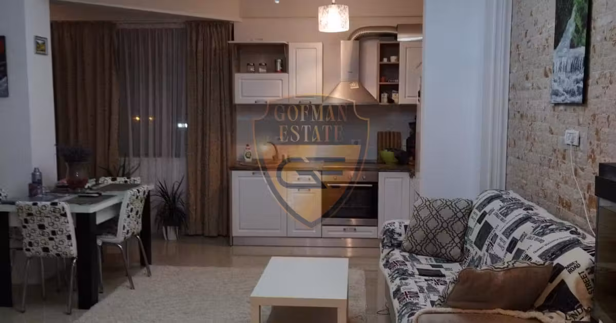 Apartament de vânzare cu 2 camere, mobilat în Mamaia