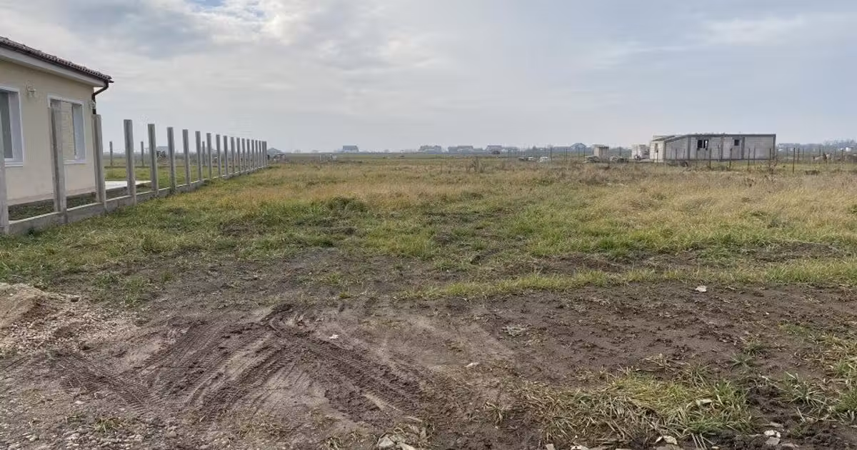 Teren Construcții intravilan de vânzare de 687 mp, în Săcălaz