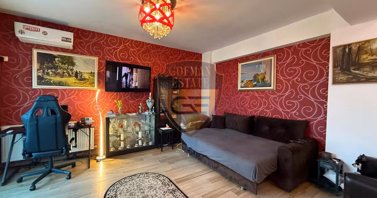 Apartament de vânzare cu 2 camere, mobilat în Mamaia