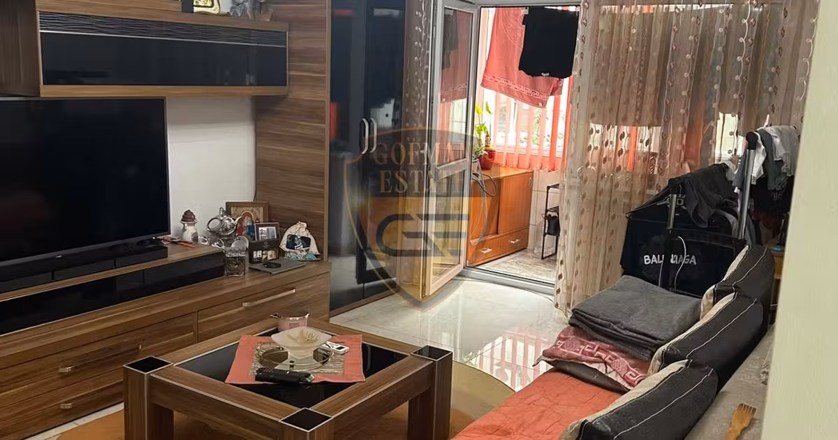 Apartament de vânzare cu 3 camere, mobilat în zona Anda, Constanța