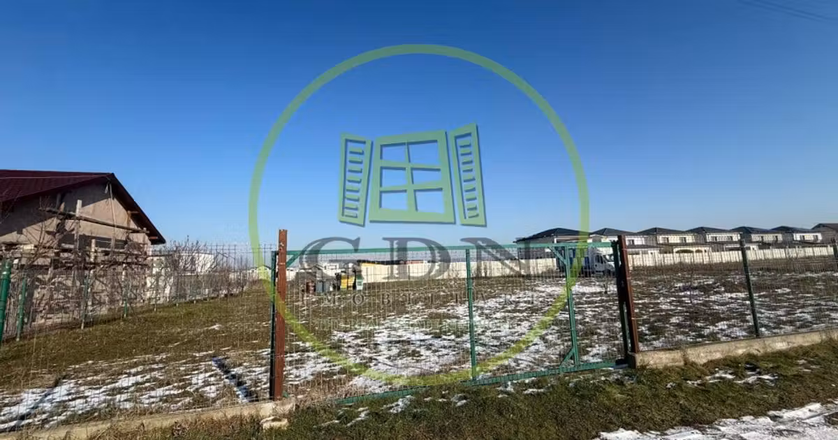 Teren Construcții intravilan de vânzare de 700 mp, în Preajba