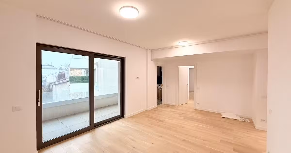 Apartament de vânzare cu 2 camere în zona Unirii, Sector 3