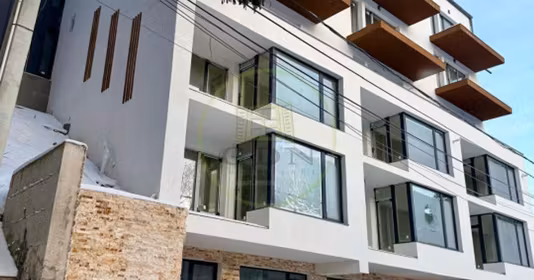 Apartament Clăbucet