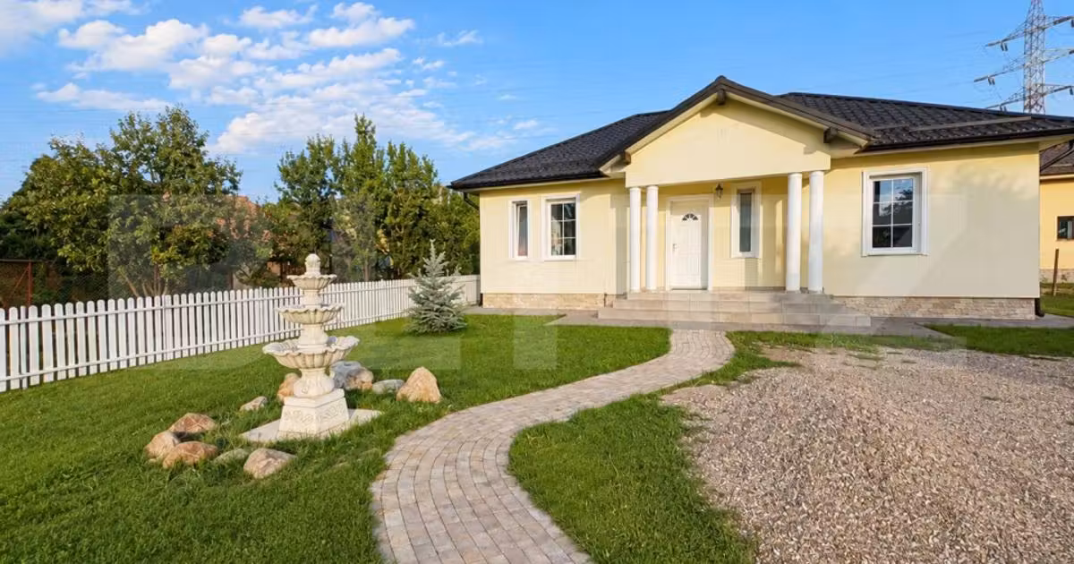 Casă individuală de vânzare cu 4 camere, mobilată în Apahida