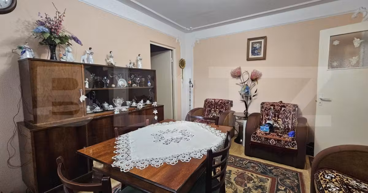Apartament de vânzare cu 3 camere în zona Alexandru cel Bun, Iași