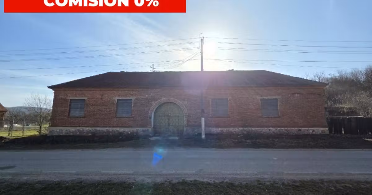 Casă individuală de vânzare cu 4 camere, mobilată în Bârzava