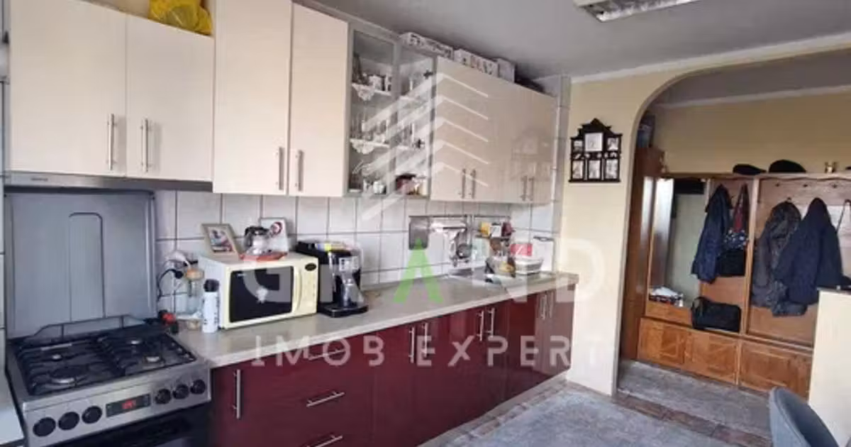 Apartament de vânzare cu 2 camere, mobilat în zona Între Lacuri, Cluj-Napoca