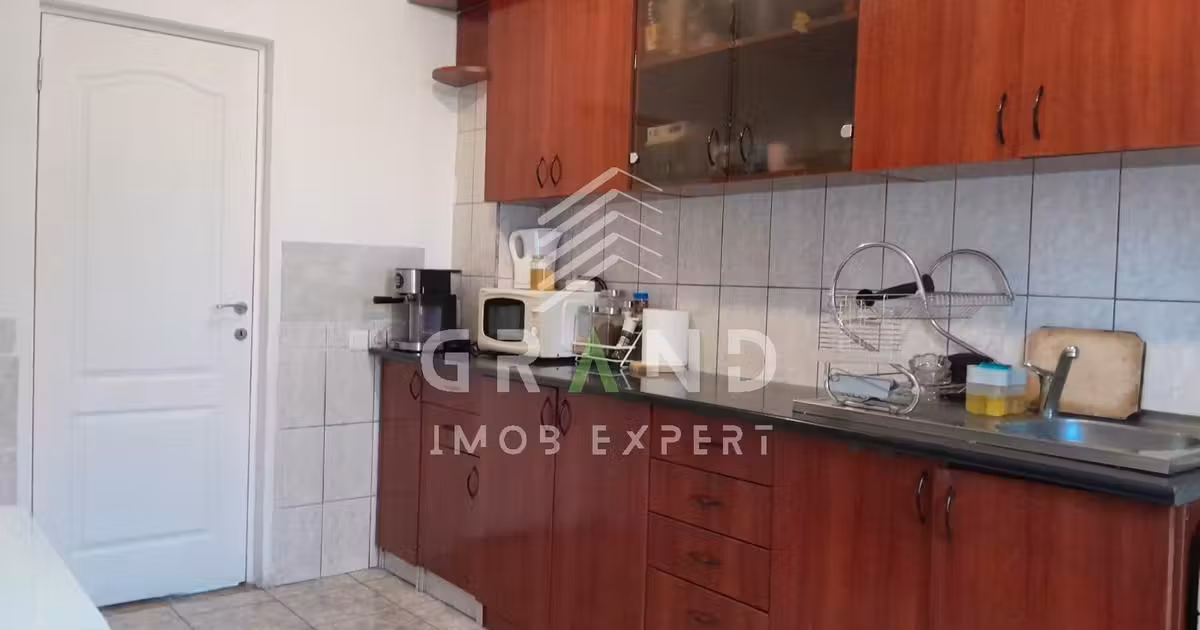 Apartament de vânzare cu 3 camere, mobilat în zona Zorilor, Cluj-Napoca