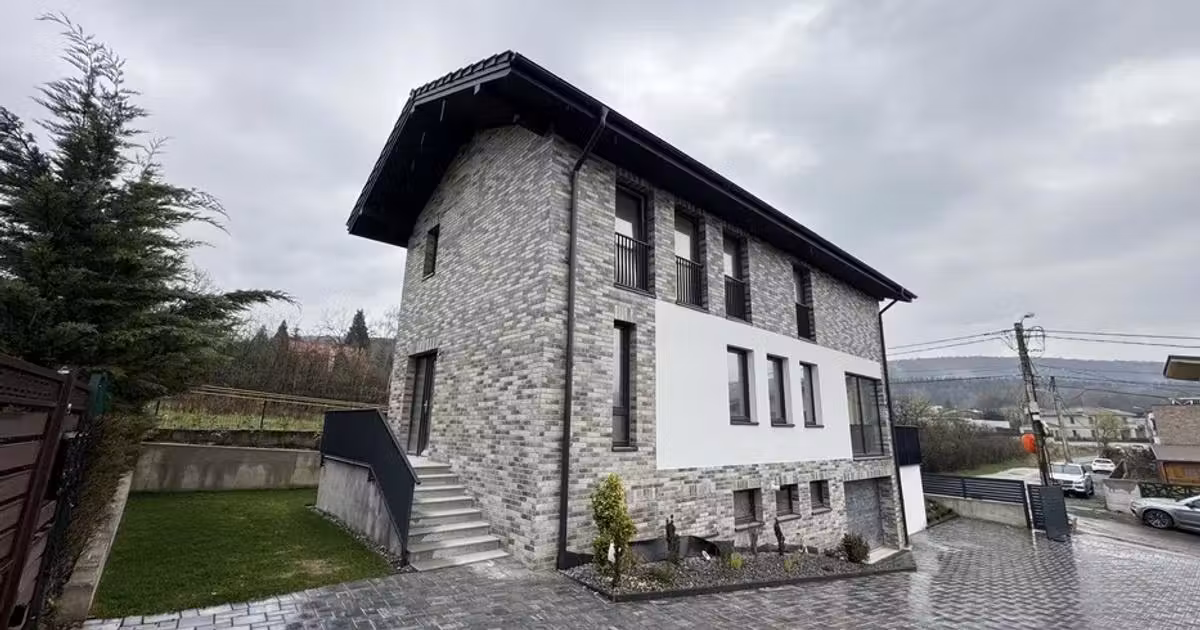 Casă individuală de vânzare cu 5 camere în zona Făget, Cluj-Napoca