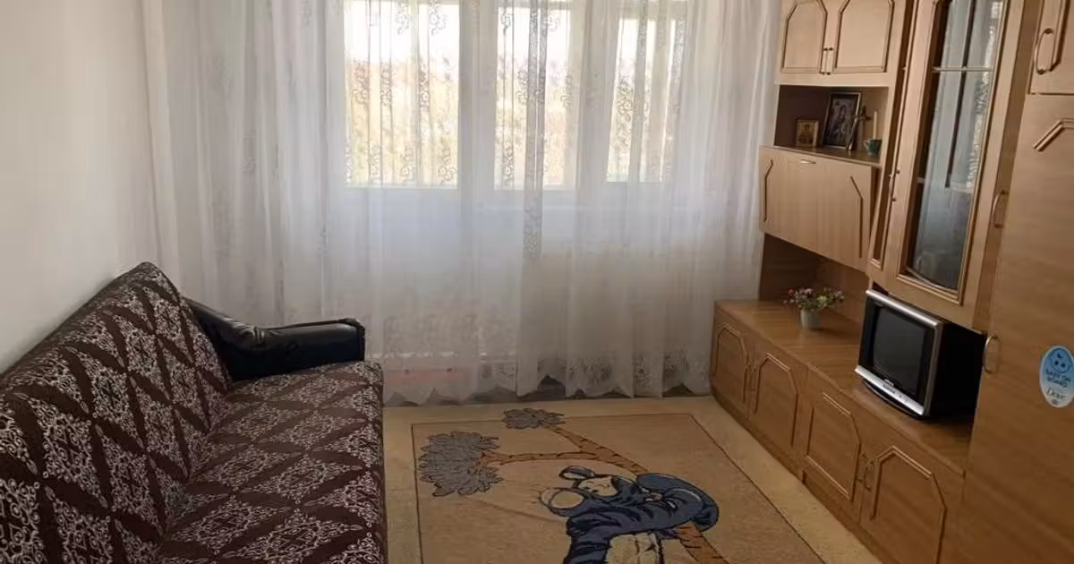 Apartament de vânzare cu 3 camere, mobilat în zona Milcov, Bacău