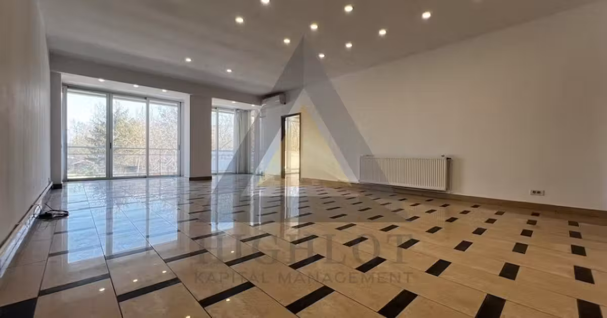 Apartament de vânzare cu 4 camere în zona Primăverii, Sector 1