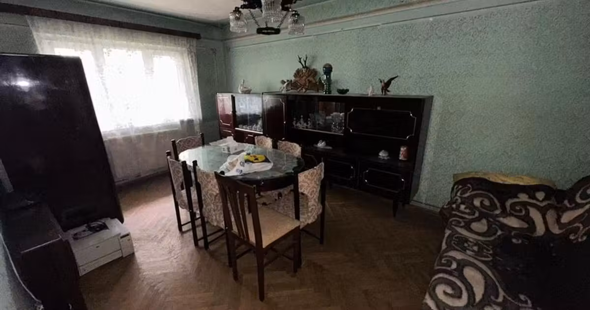Apartament de vânzare cu 3 camere în zona Calea Dumbrăvii, Sibiu