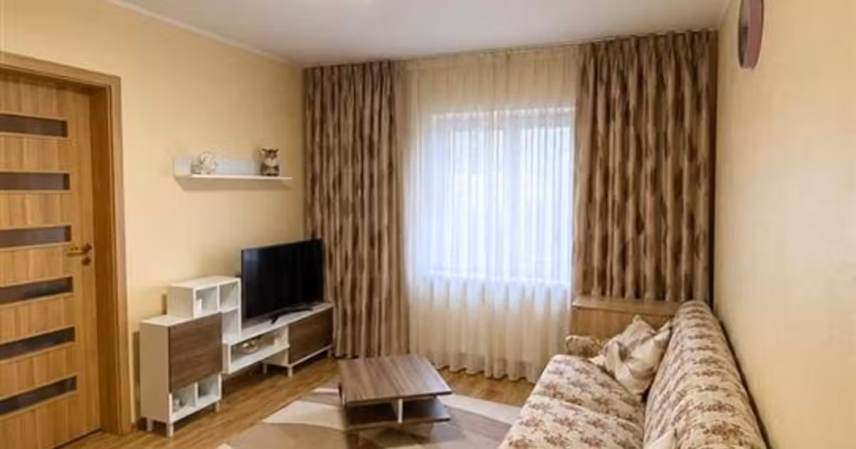 Apartament de vânzare cu 2 camere, mobilat în zona Hipodrom 1, Sibiu