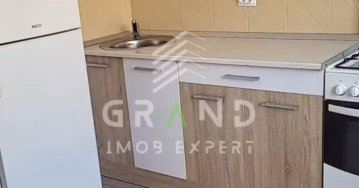 Garsonieră de vânzare, mobilată în Florești